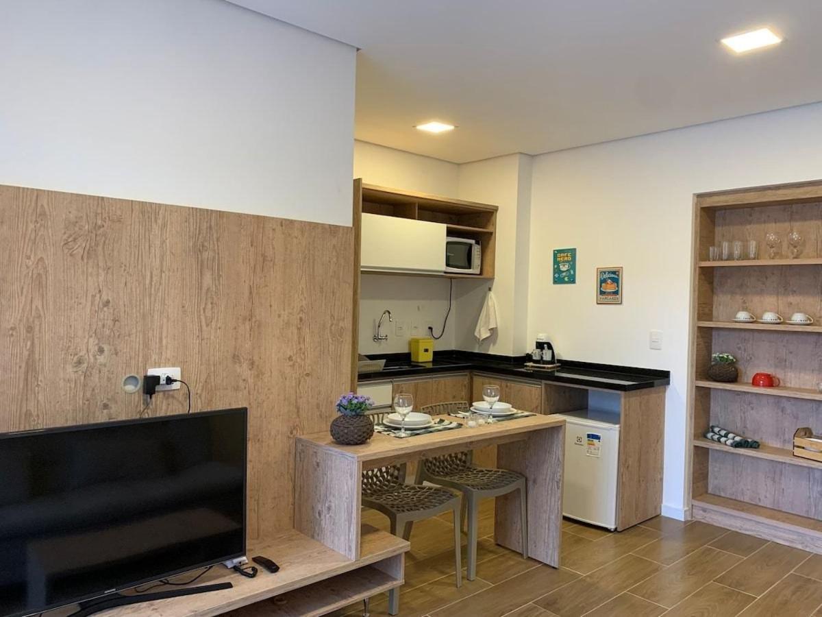 Flat Novo, Aconchegante E No Coracao Do Capivari / Internet + Aquecedores Campos do Jordão エクステリア 写真